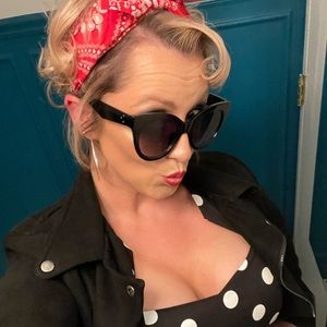 Meet your Posher, Tracy